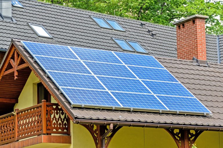 How to Set Up a Home Solar system in Pakistan